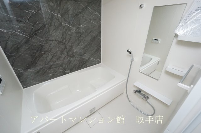 モデルノⅢの浴室
