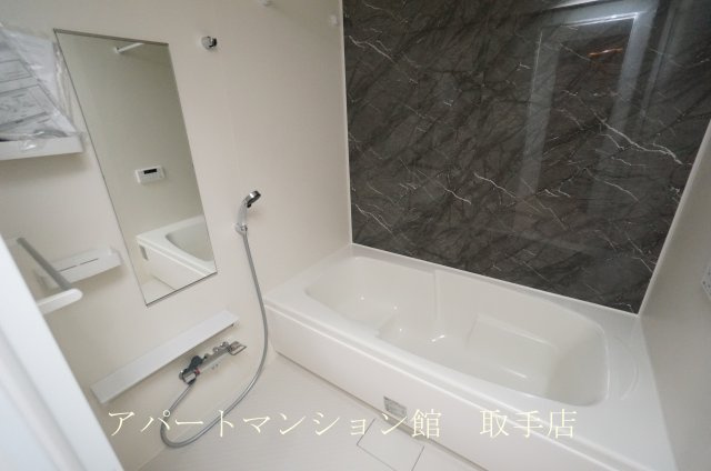 モデルノⅢの浴室