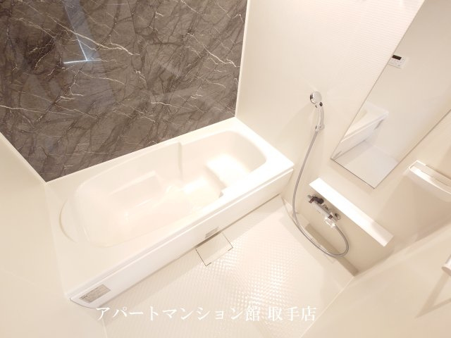 モデルノⅣの浴室