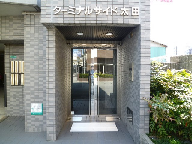 ターミナルサイド太田のエントランス