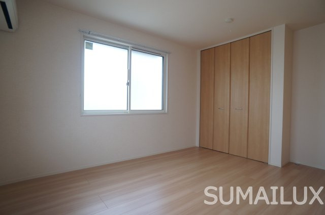 熊本市中央区内坪井町のアパートの洋室