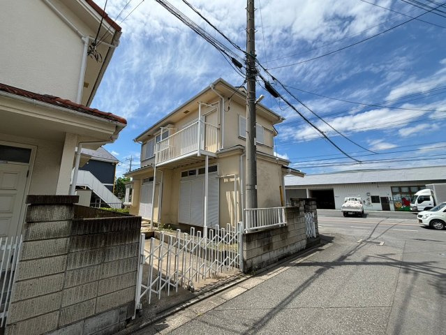 鴻巣市宮前　中古一戸建ての外観