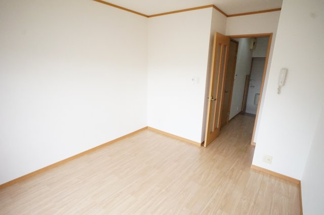 船橋市前原西２丁目のアパートの寝室