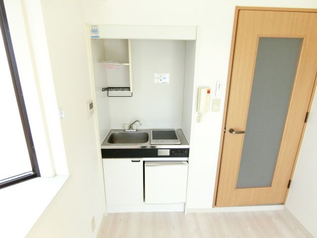 プランドールマサキのキッチン|同物件別部屋