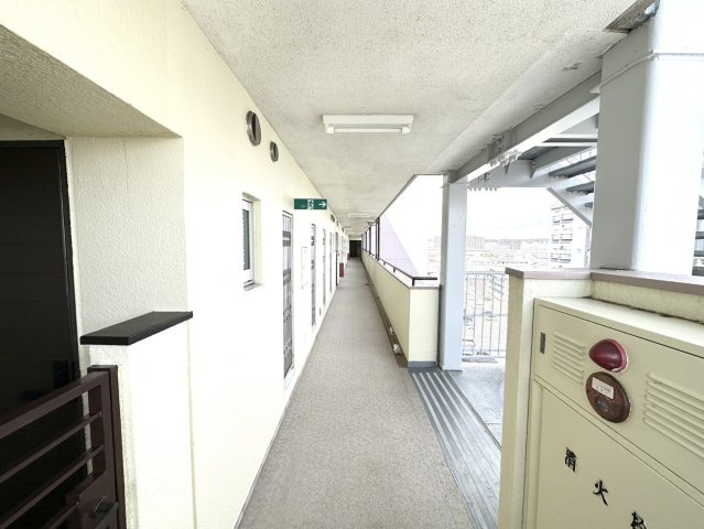 五輪パークマンションのその他共用部分|住戸階廊下