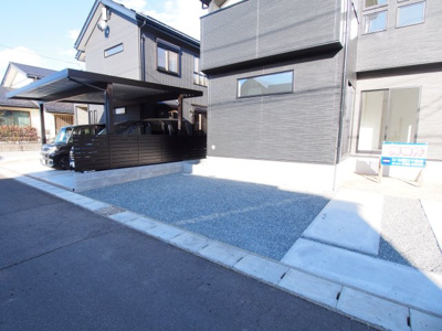 【駐車場】 | priSUMA　瀬上町1期　4号棟 | 並列駐車可能です◎