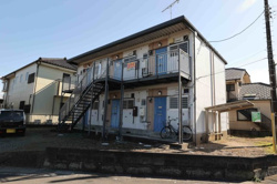 毛呂山町南台　売アパート