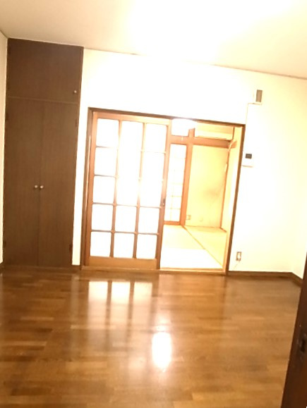 メゾンラビットの居間・リビング