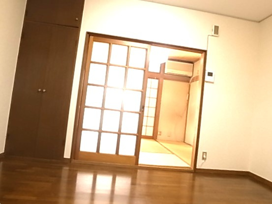 メゾンラビットの居間・リビング