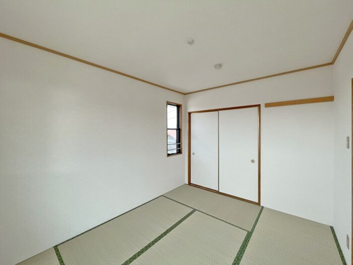 メゾンクレール四番館の和室