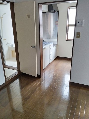 GINZA　R　昭和町の居間・リビング