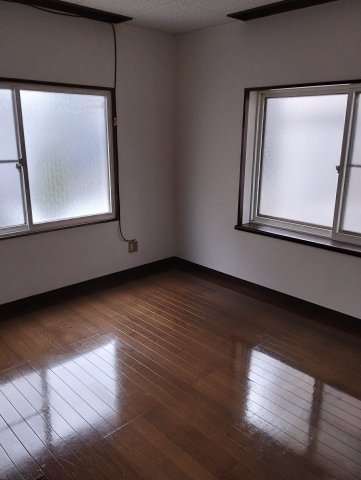 GINZA　R　昭和町の居間・リビング