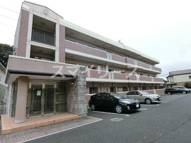 アルファマの外観