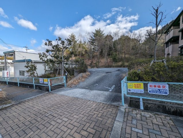 【駐車場】 | ハイツドニル