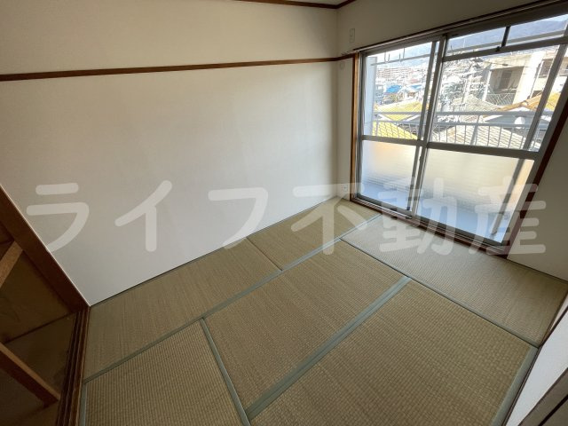 サンライフ若江本町の和室|きれいな和室です