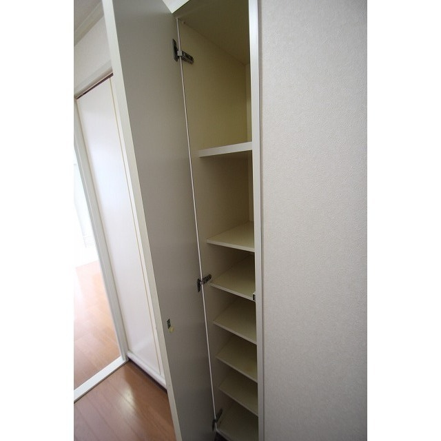 エクセレントリブ六甲の収納