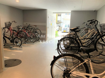 【その他】 | メインステージ京町堀 | 屋内駐輪場です！雨風から自転車を守ります！