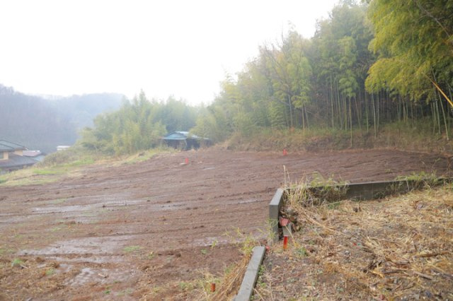 【外観】 | 土地探しをしていると都市計画区域という言葉を目にすると思います。法律によって、都道府県知事や国土交通大臣が指定するエリアのことを指しており、都市計画区域は市街化区域と市街化調整区域に分けられています。
