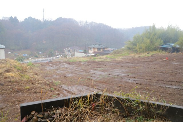 【外観】 | 物件の詳細については、現地を見てわかること以外に、役所や法務局などで調べないとわからないことがあります。そのため、現地に行く場合は、もしこの物件を買ったらどのような生活ができるかをイメージしましょう。
