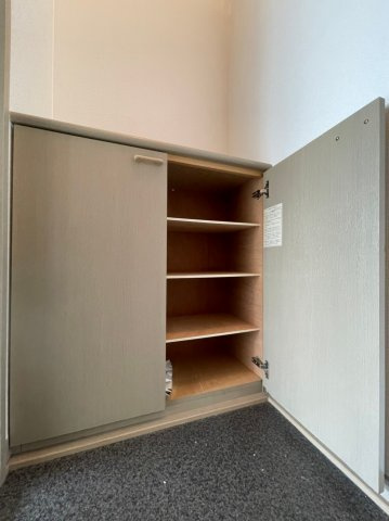 エクセレント松下の内装