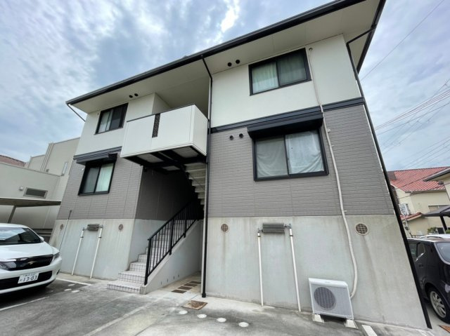 エクセレント松下の外観