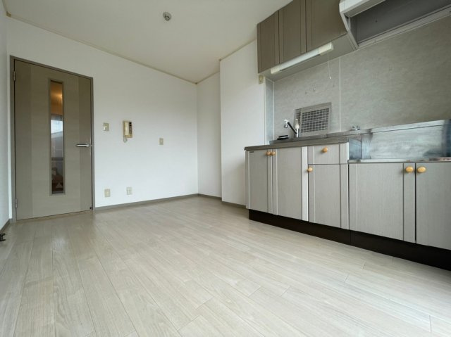 エクセレント松下の居間・リビング