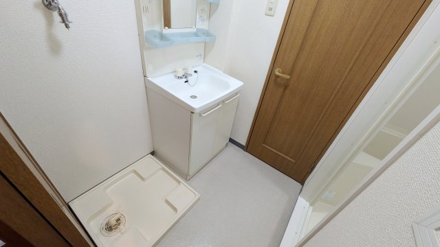 【洗面所】 | シャンポール