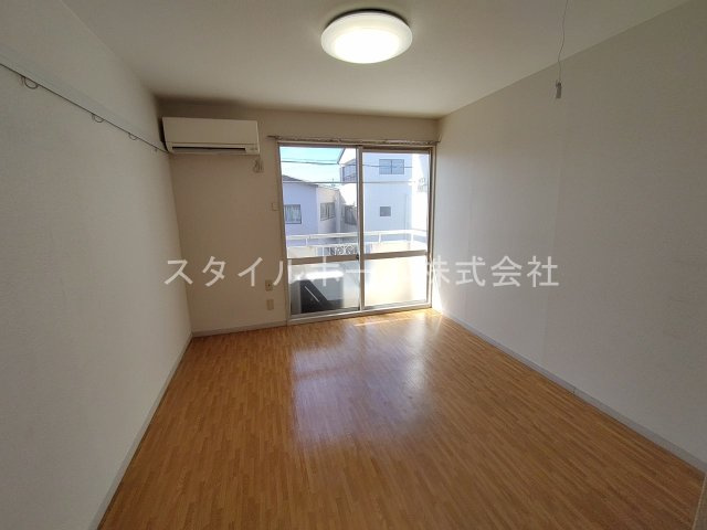 【居間・リビング】 | グリーンステージわたなべ