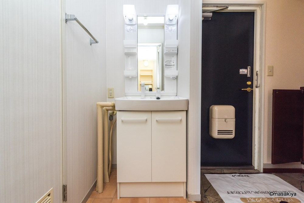 カサ・デ・サチの洗面所|洗面・脱衣　シャンプードレッサー付き