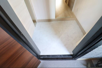 【玄関】 | ローレルハイム