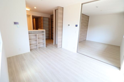 【居間・リビング】 | ローレルハイム