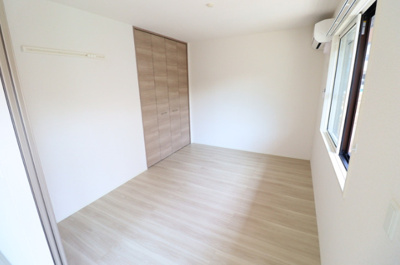 【寝室】 | ローレルハイム