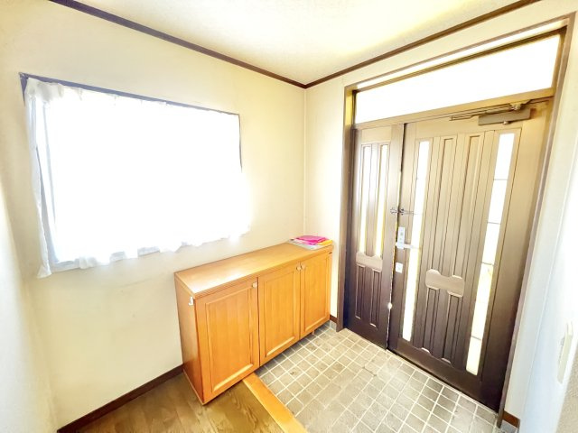 杉山ビルの玄関