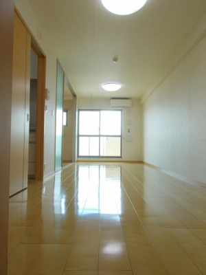 【居間・リビング】 | レジデンス・ポプラ