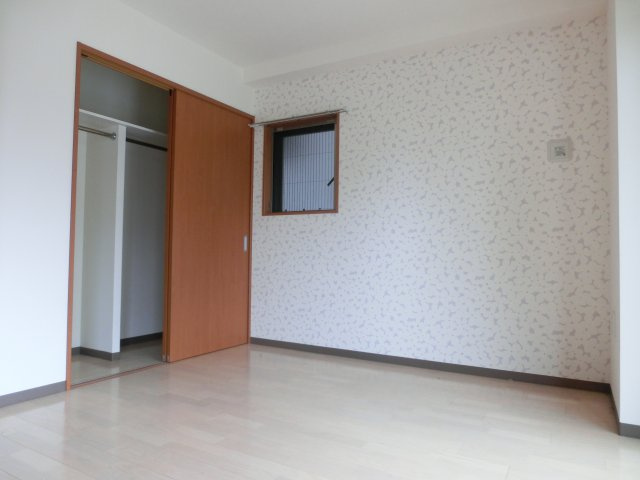 SunSunなんば弐番館の和室