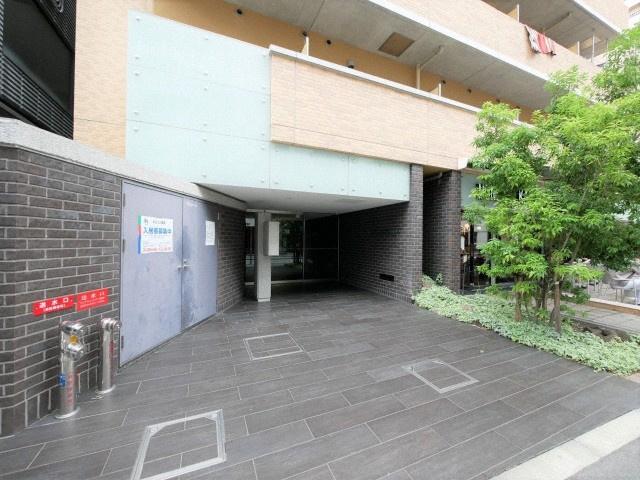 フォレステージュ北堀江のエントランス