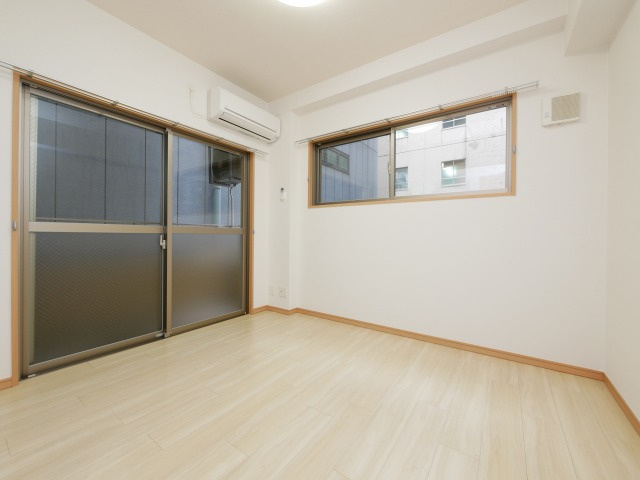 フォレステージュ北堀江の居間・リビング