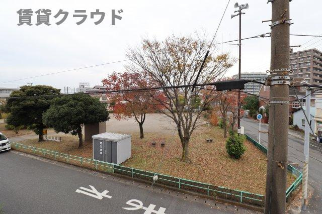 東亜ハーモニー蘇我の展望|目の前が公園なので明るいですよ！