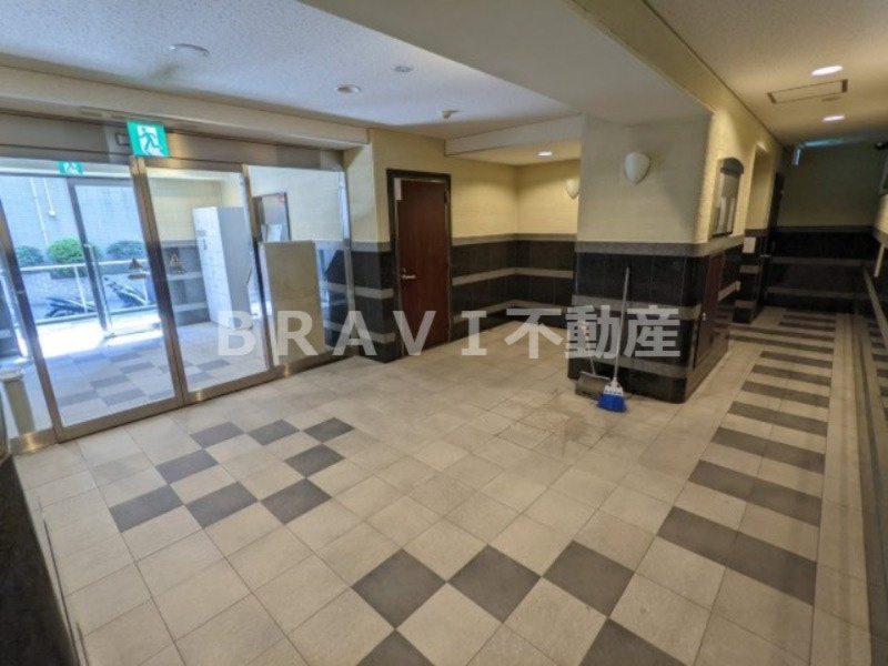 プロシード大阪城南　BRAVI不動産のロビー