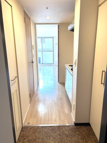 【玄関】