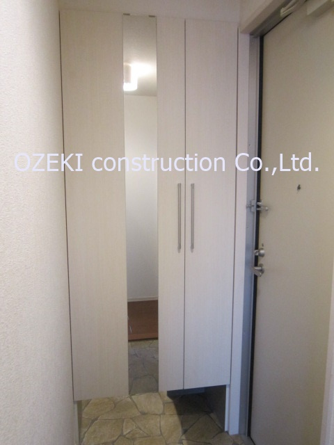 リビングタウン北越谷Bの玄関