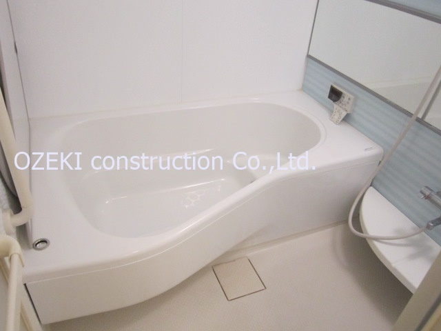 リビングタウン北越谷Bの浴室