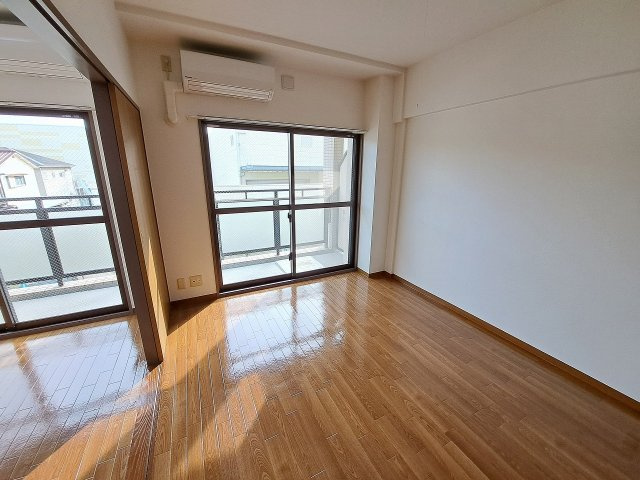 グローリー甲子園の寝室