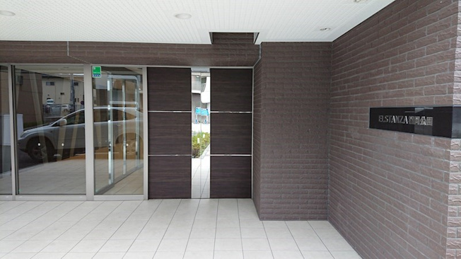 【エントランス】ＬａＳａｎｔｅ榴岡公園