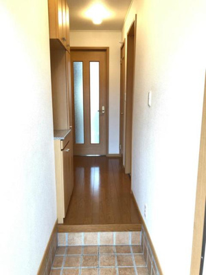 【玄関】 | ヒルハウスB