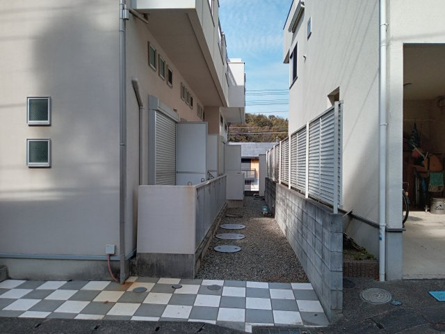 ロフティ向ヶ丘遊園のロビー