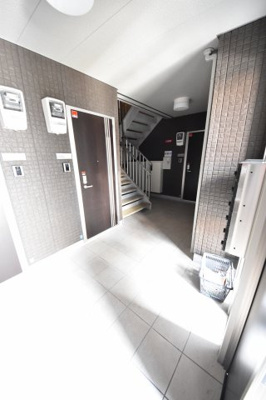 【ロビー】 | セジュール下山手通