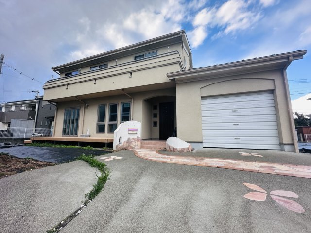 平塚市寺田縄　三井ホーム施工ガレージ付き大型注文住宅