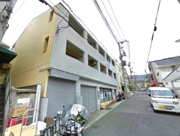 メゾン神和の外観