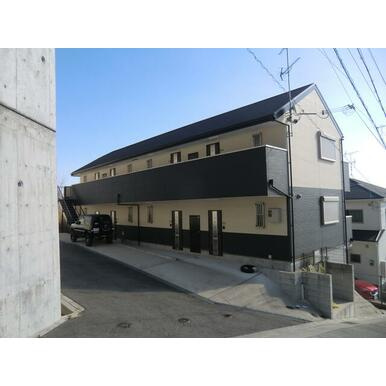 篠原伯母野山三丁目アパートの外観